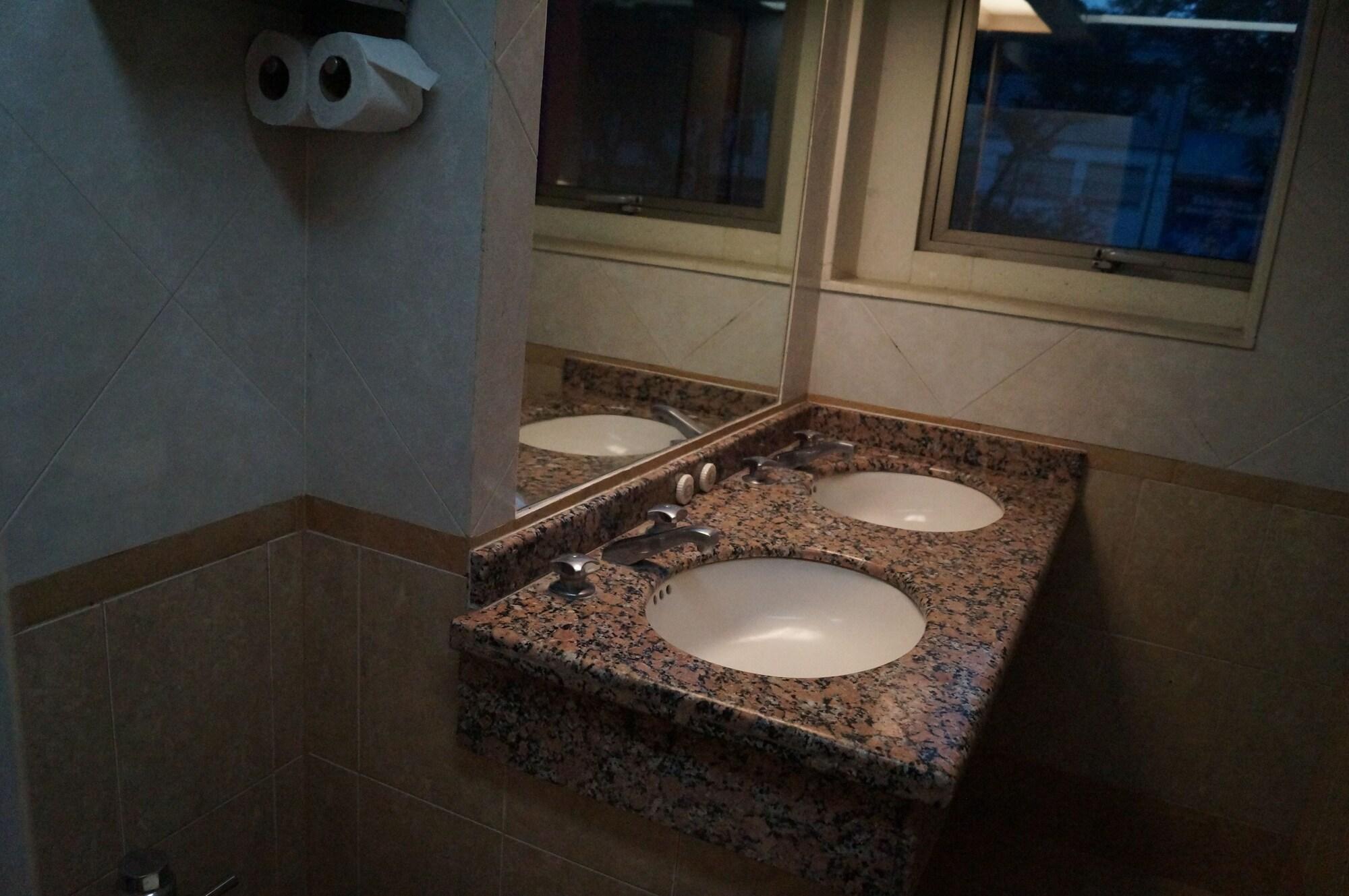 Hotel Villa De Madrid Мексико Сити Екстериор снимка