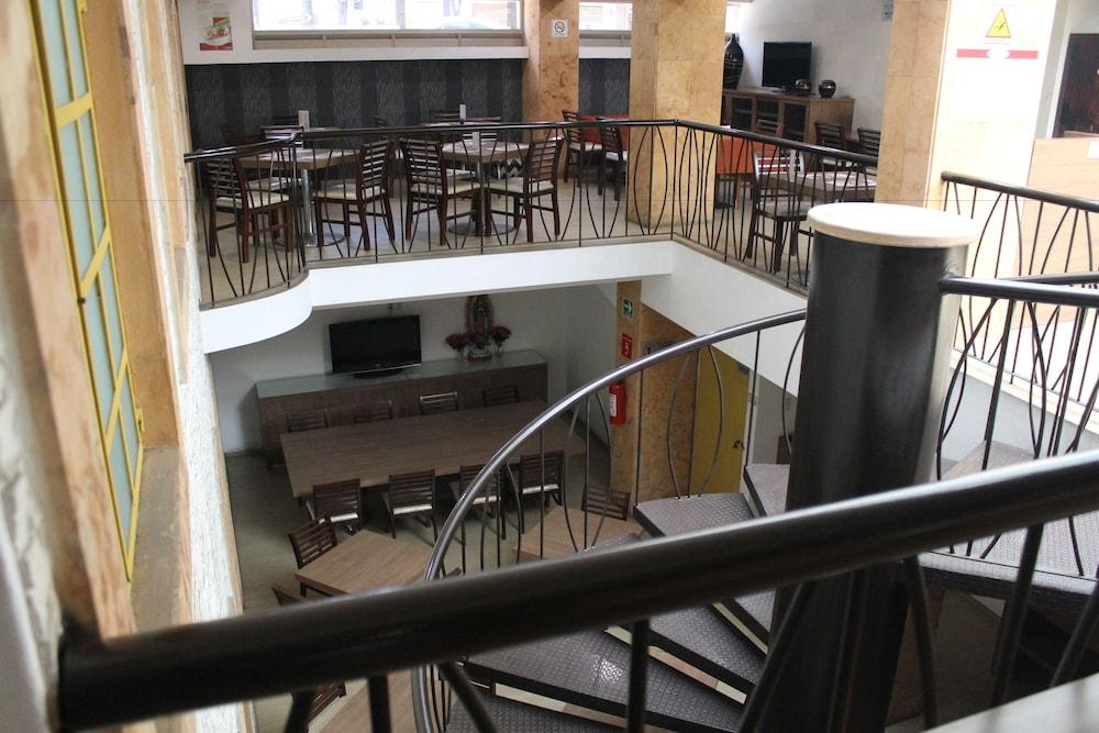 Hotel Villa De Madrid Мексико Сити Екстериор снимка